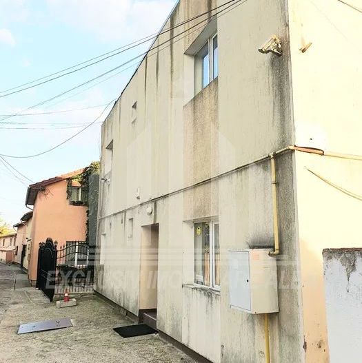 Vila compusa din 7 apartamente, Centru - Poză 3