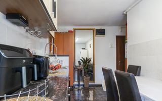 Apartament 3 camere, renovat, etaj intermediar, Manastur, zona Big! - Poză 4