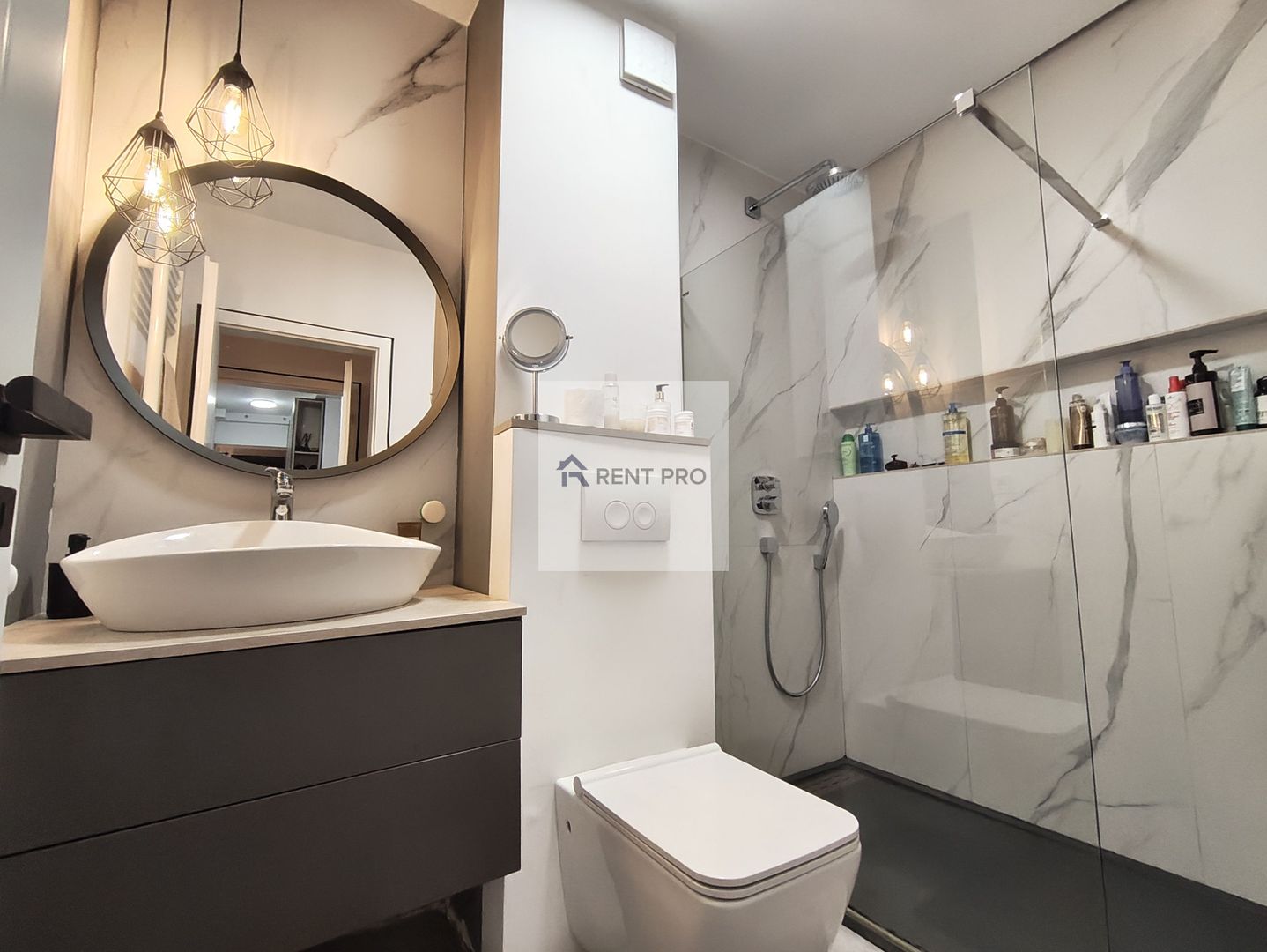 3 Camere Cu Curte Privată GranVia Park Mall Plaza Sector 6 - Poză 3