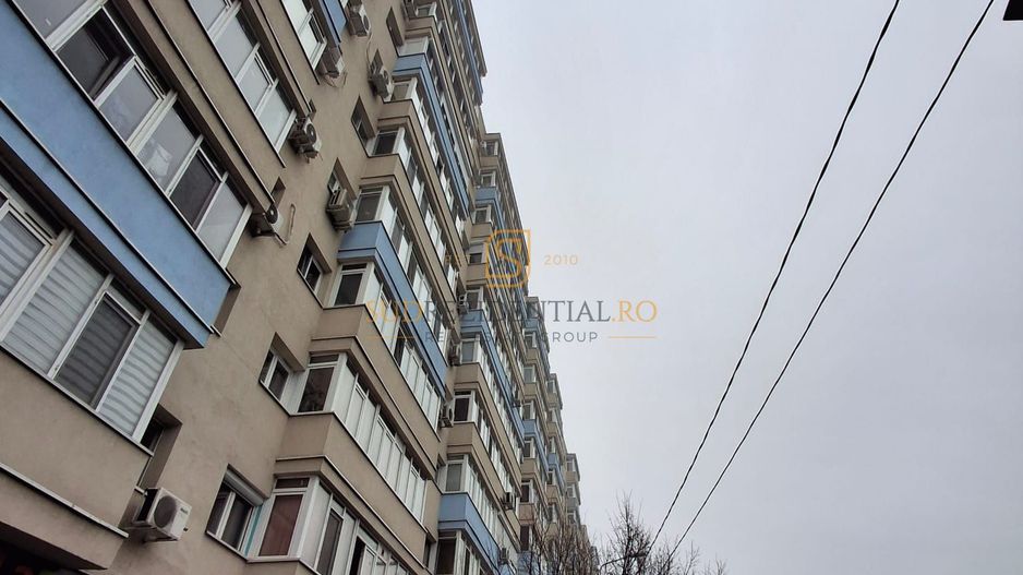 Apartament 4 camere, etaj 4/10, stradal Sos.Berceni, Sector 4 - Poză 2
