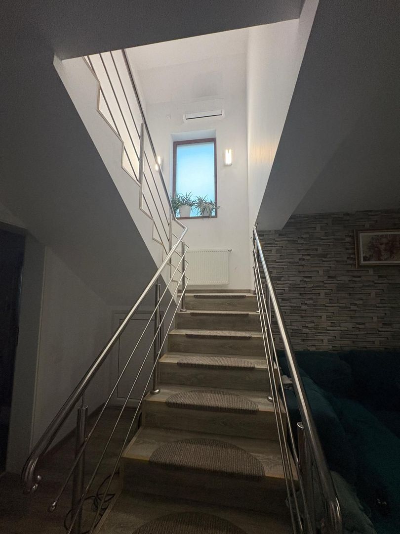 CASĂ INDIVIDUALĂ P+1 | 3 DORMITOARE | 500 MP TEREN | STR. RUBINULUI, BRAGADIRU - Poză 17