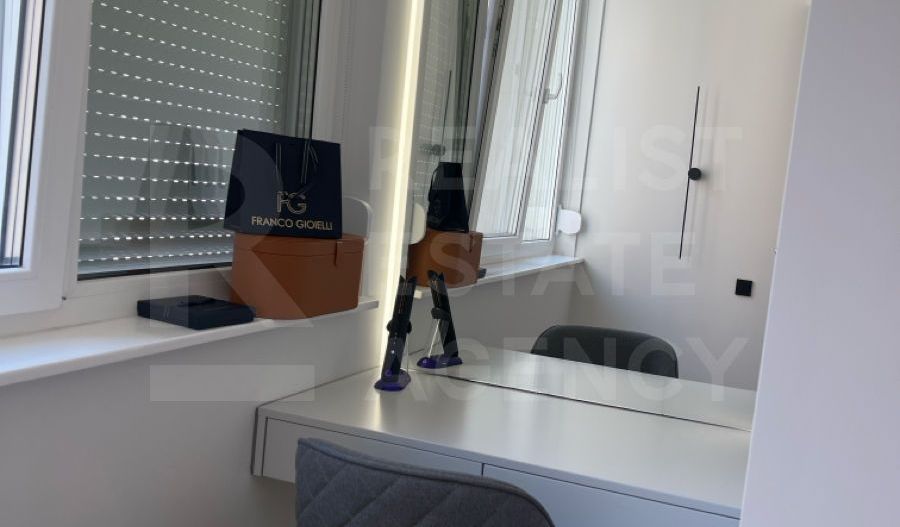 Chirie, apartament, 4 camere, strada Melestiu, Centru - Poză 9