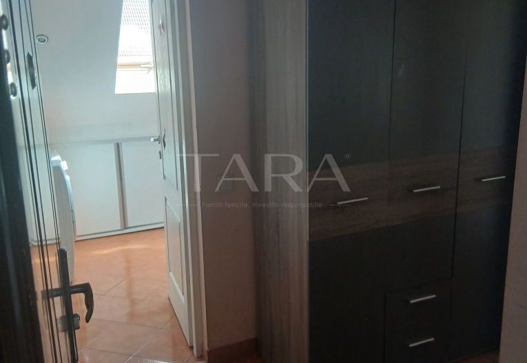 Apartament cu centrală proprie și spațiu de depozitare. - Poză 5