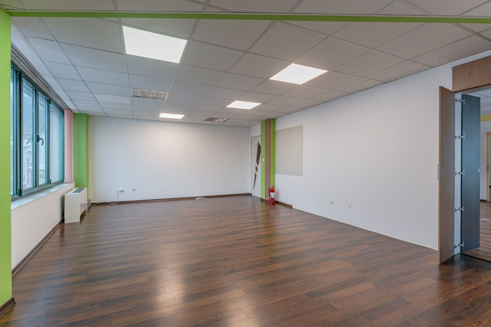 Închiriere spațiu birouri Patria: 194 mp total cu opțiune de fracționare - Poză 3