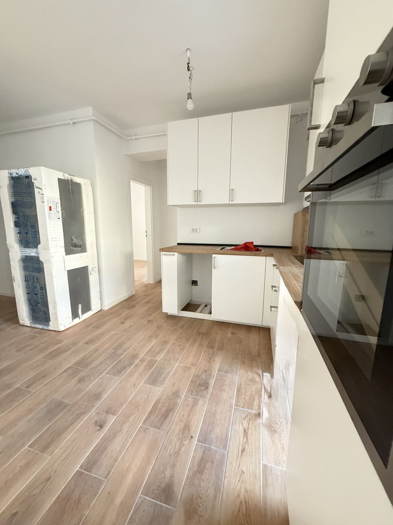 Soarelui- Sud Plaza | 2 Camere | Loc De Parcare. - Poză 5