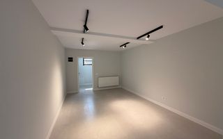 De închiriat spațiu comercial – 100 mp, renovat complet, parter - Poză 1