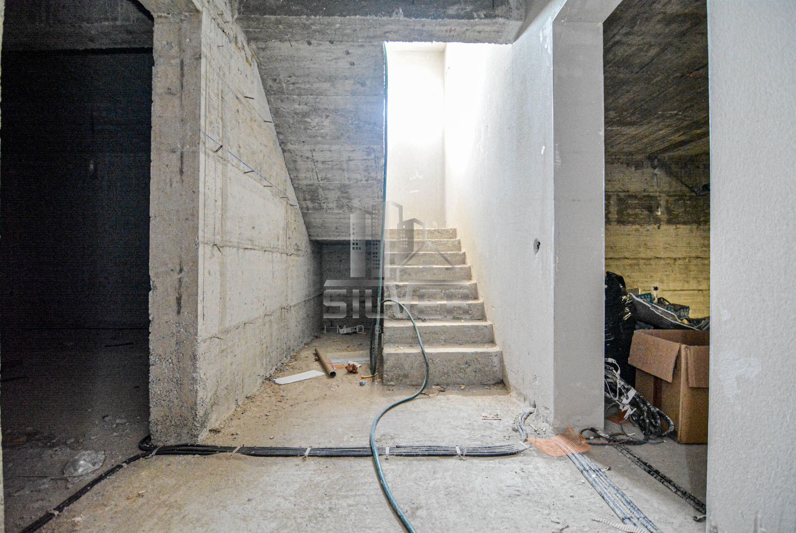 Casa individuala cu garaj si demisol, in Chinteni la 10 min de Cluj - Poză 30