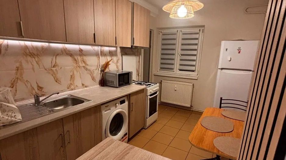 AP. 2 CAMERE- APARATORII PATRIEI, CENTRALA, PARCARE, METROU 7 MIN - Poză 9
