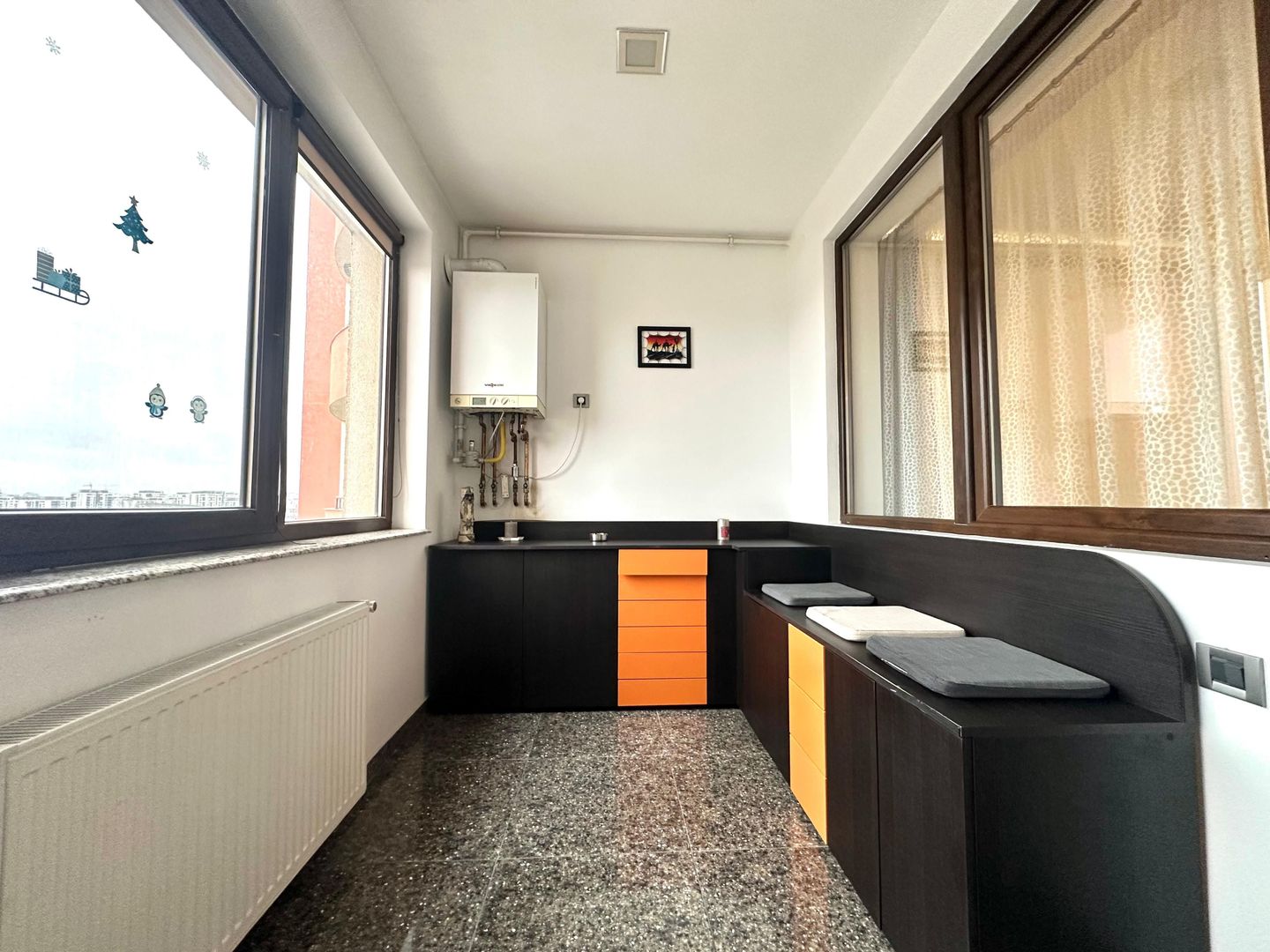 Apartament cu 4 camere + loc de parcare Subteran, Brasov - Poză 18