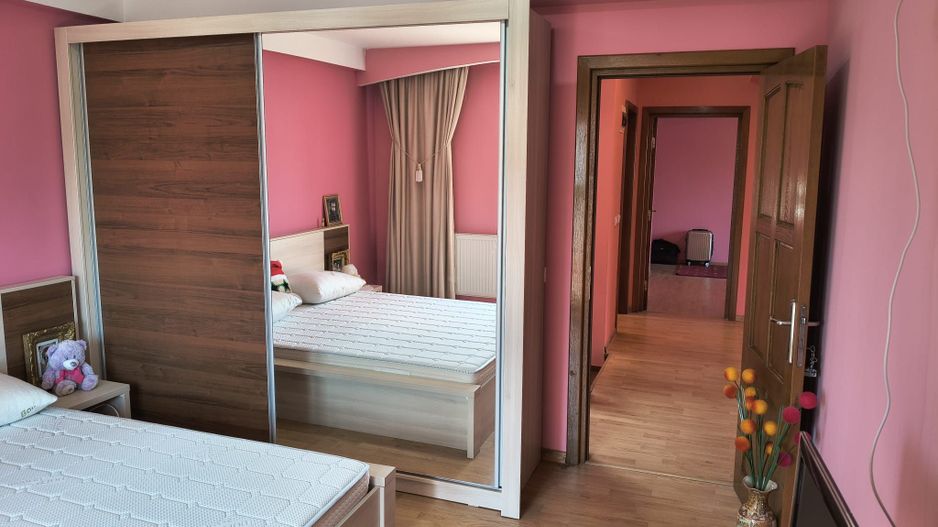 vila ind. 4cam(p+1+pod locuibil)3bai,mob-util/7min metrou DLeonida - Poză 16