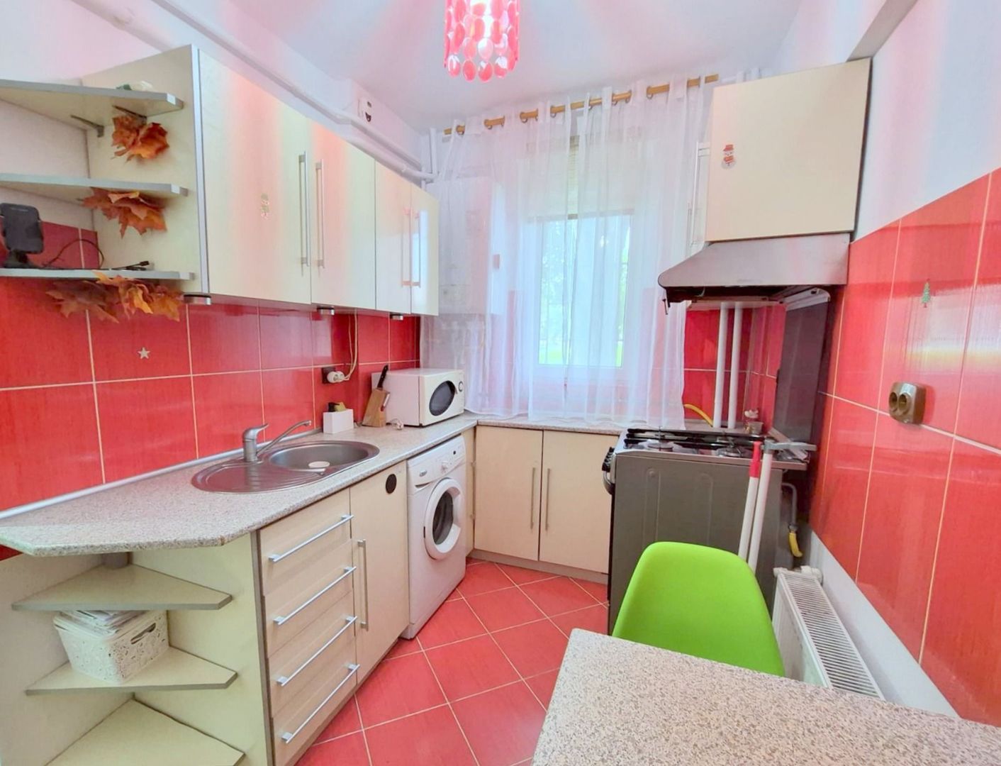 De inchiriat apartament cu 2 camere, Micro 17, parter, 400 euro - Poză 5