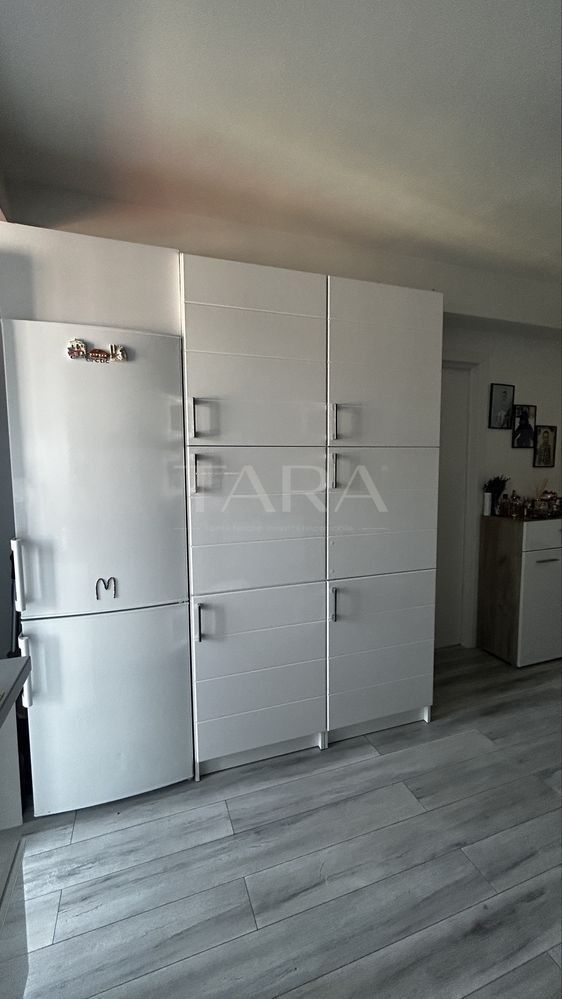 Apartament cu 2 camere, finisat si mobilat. - Poză 3