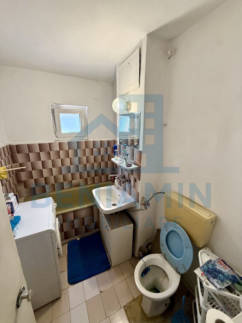 2 decomandate - etaj 3 - 53mp - teava de gaze - 1981 - Rovine - Iorga - Poză 5