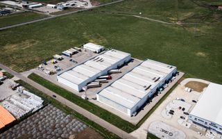 Parc industrial cu platformă betonată lângă A1 - Poză 11