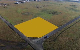 Teren de vanzare 3320 mp Arad cu PUZ si facilitați flexibile de plata - Poză 1