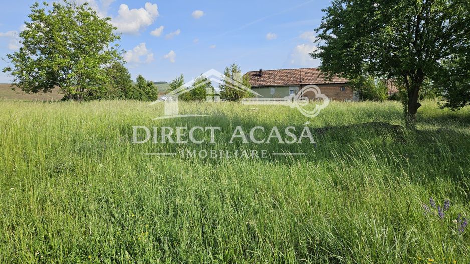 Teren intravilan 3000 mp Ernei – panorama superba, utilitati in zona - Poză 5