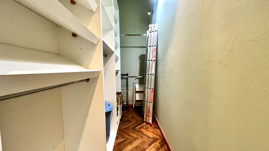 Apartament grandios cu vedere spectaculoasă spre Piața Libertății - Poză 23