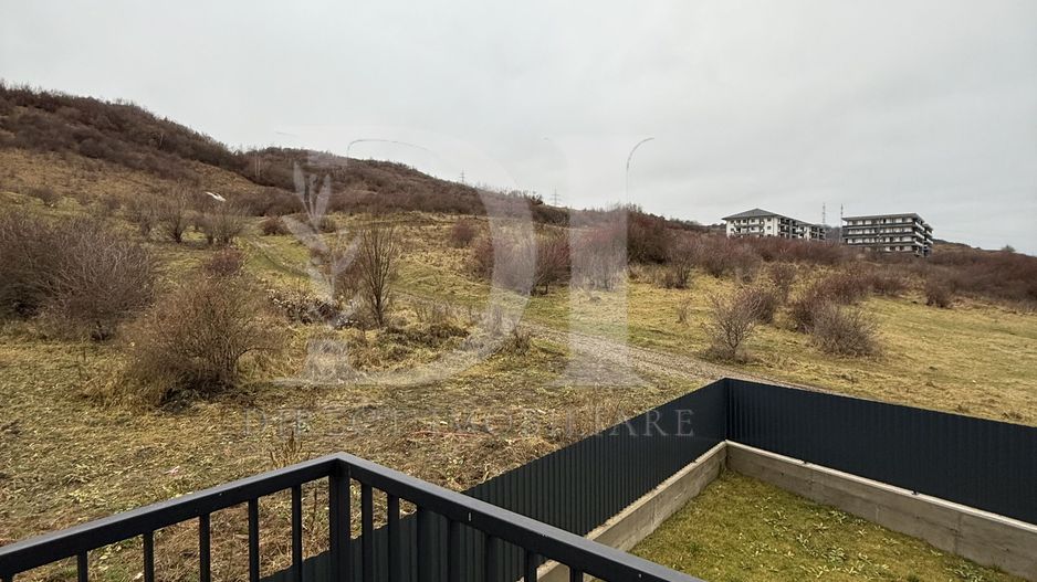 Casa finalizata 2025 108mp cu parcare si gradina  zona Terra - Poză 17