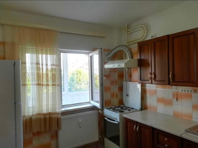 De închiriat apartament 2 camere Tineretului - Poză 5