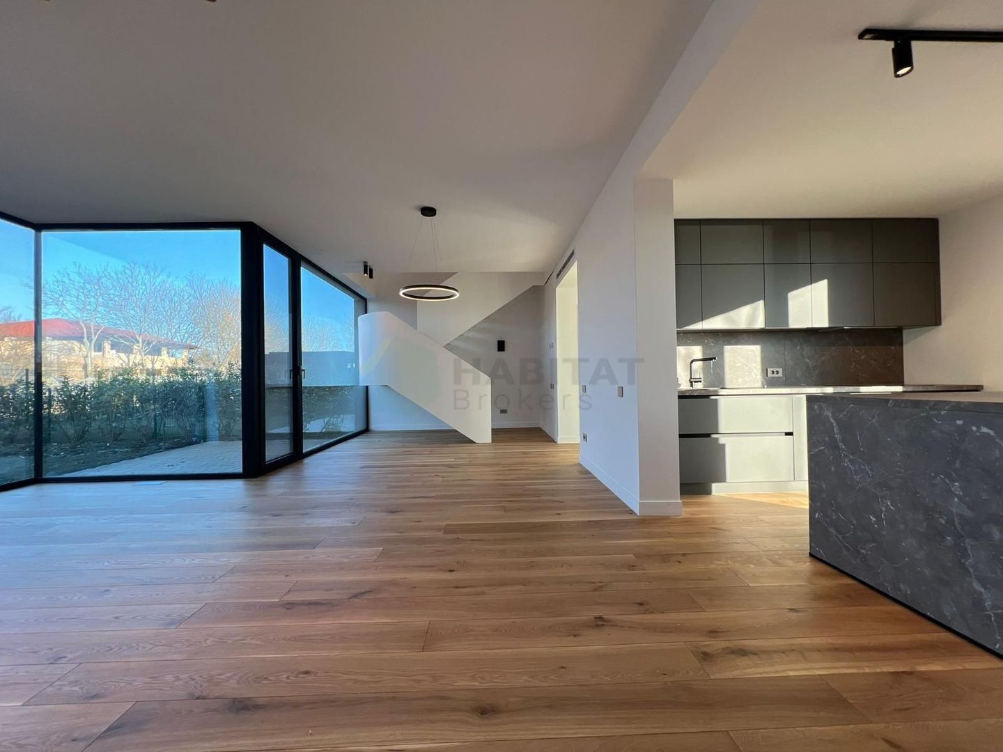 VILĂ DE LUX DE ÎNCHIRIAT | AMBER FOREST | TUNARI - Poză 4