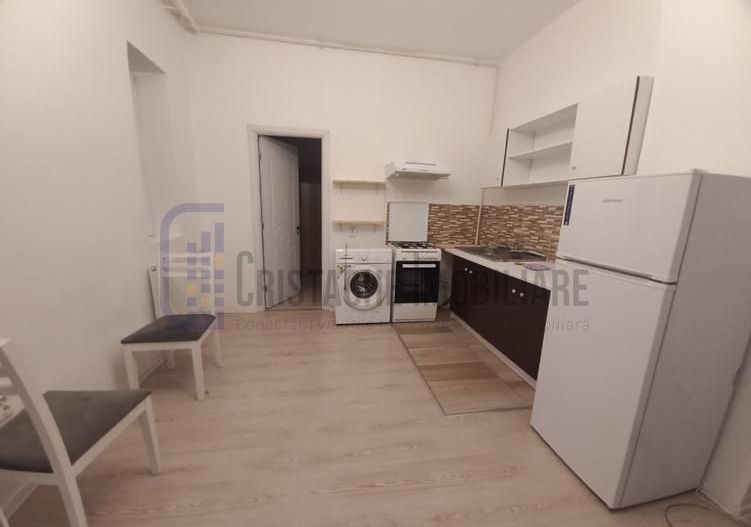 Particular, inchiriez apartament frumos in Vila nou renovata - Poză 3
