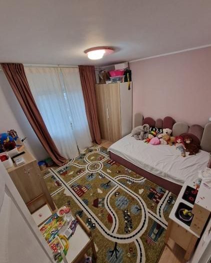 Vanzare Apartament 4 Camere Adiacent Nerva Traian - Centrala Proprie - Poză 6