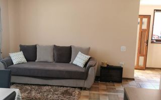 Casa renovata 3 camere teren liber 1250 mp grădină 1400 mp in Colun - Poză 6