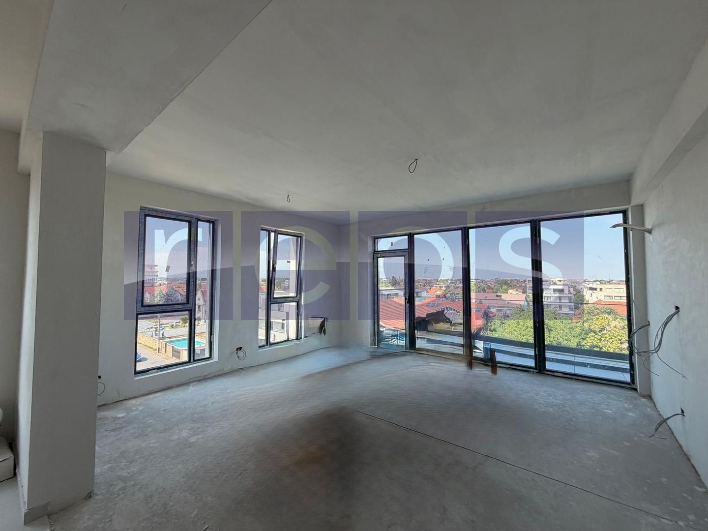 VANZARE APARTAMENT LA CHEIE | 3CAMERE | 84.3MP | TERASA 54MP | PARCARE - Poză 1