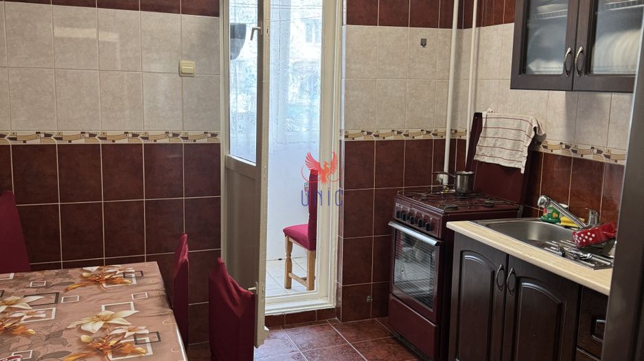 Apartament 2 camere parter Cornitoiu - Poză 3