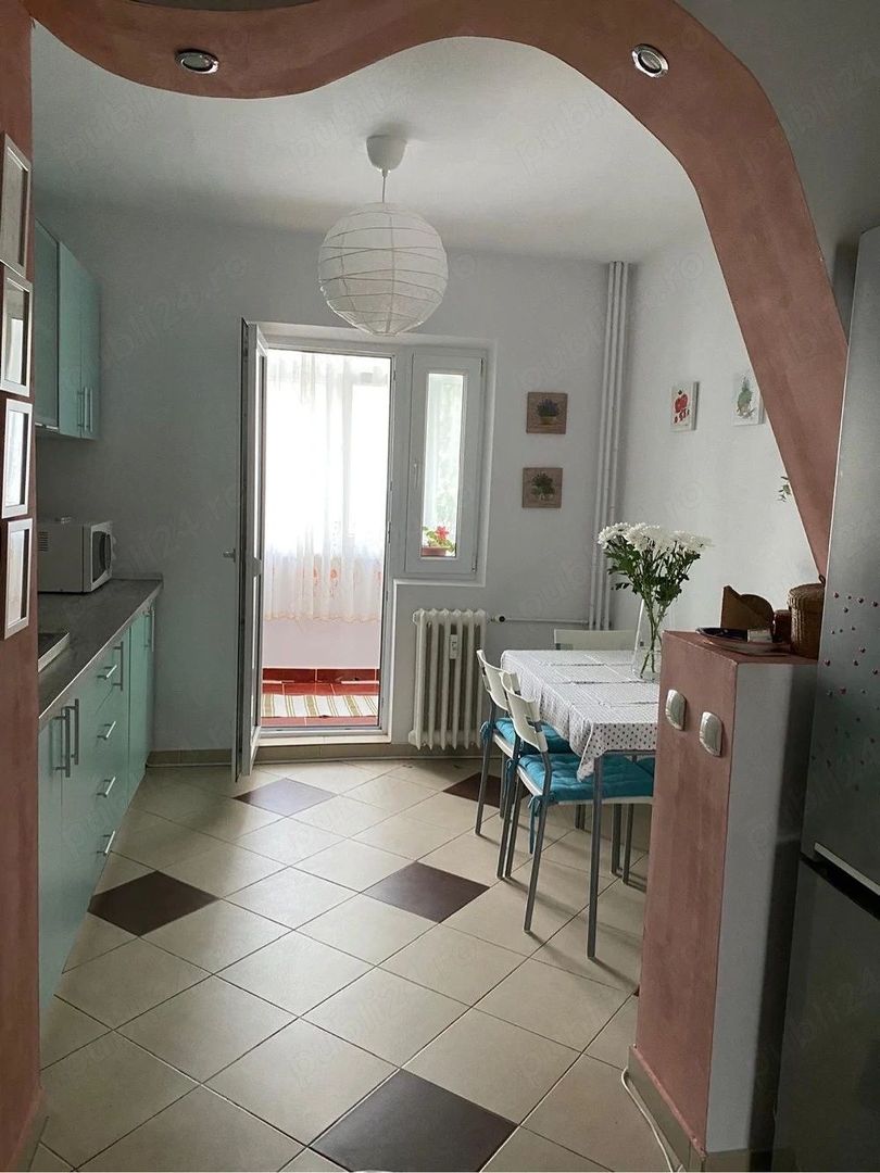 Apartament 2 camere. Decomandat. Mall Grand Arena, metrou Aparatorii Patriei. - Poză 4