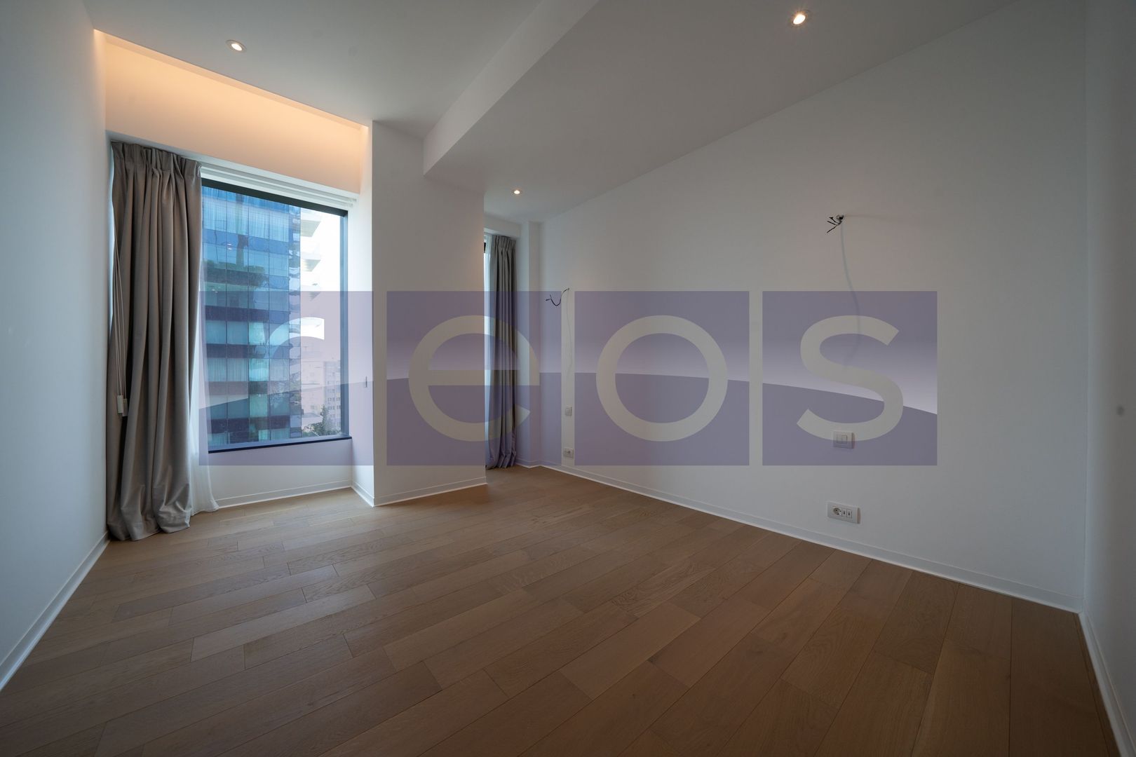 INCHIRIERE 4 CAMERE | ONE ELIADE | ULTRAFINISAT | VEDERE LAC | PARCARE - Poză 11