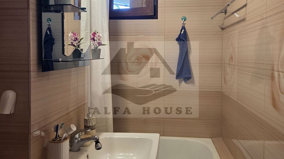 Apartament cu trei camere, zona Noua, 54 mp - Poză 11