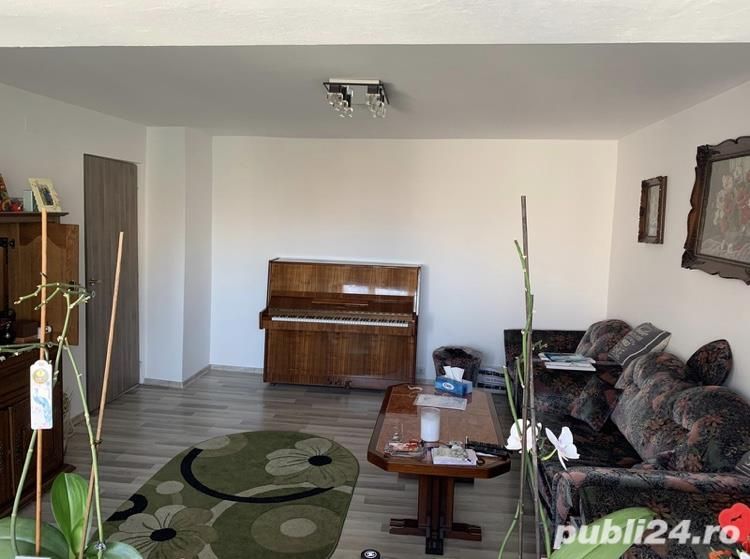 3 camere decomandat Lunei CENTRALA PROPRIE - Poză 2