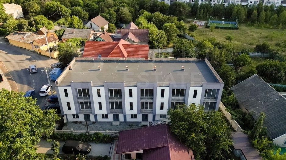 Vânzare , townhouse-uri, 380 mp,  str. Bariera Sculeni, Buiucani - Poză 4