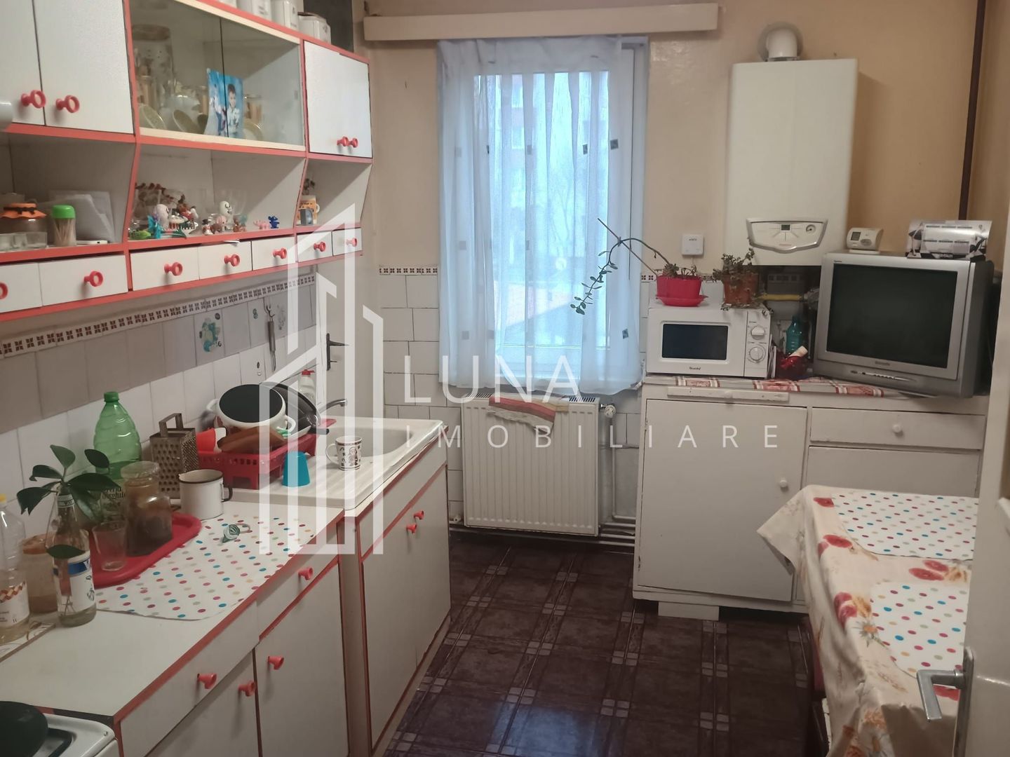 Oportunitate de vânzare – Apartament 3 camere, 68 mp - Poză 2