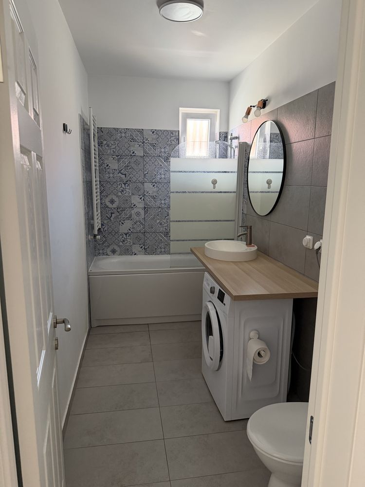 Inchiriez Apartement Bloc Nou - Poză 3