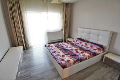Apartament spatios cu 3 camere | 80 mp + 12 mp terasa | Parcare | Zorilor - Poză 1