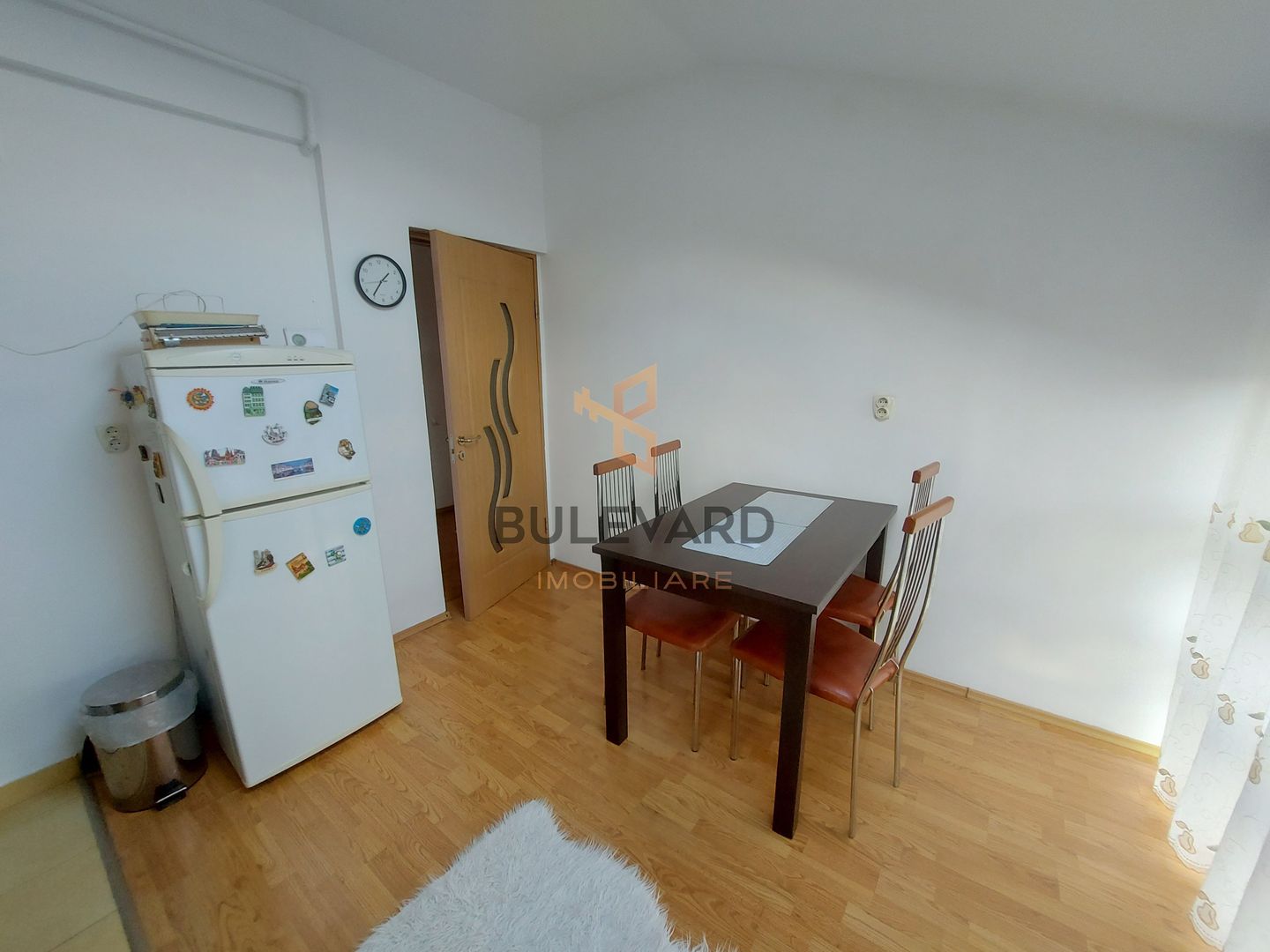 Apartament cu 3 camere+parcare in zona Terra! - Poză 4