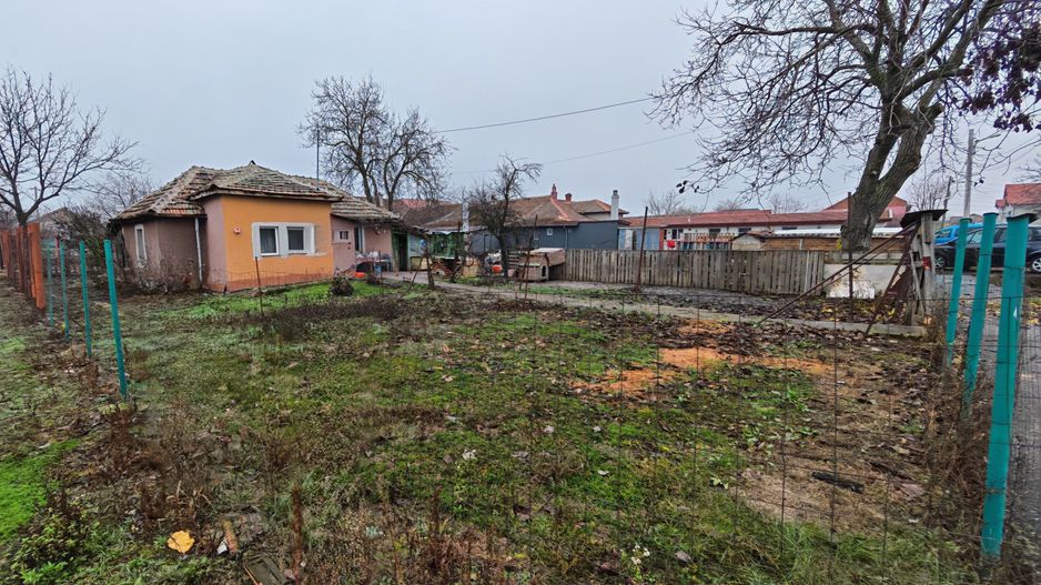 Teren casa -Ronat - Poză 2