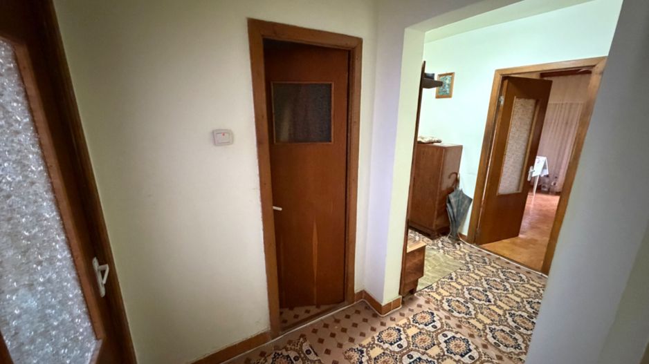 Apartament 3 camere, etaj 2 - Cugir - Poză 7