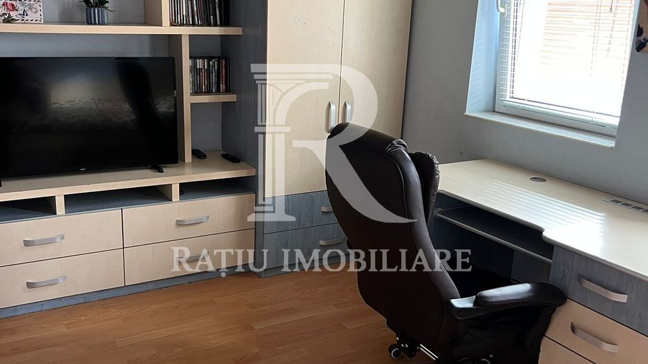 Casă elegantă de vânzare | Complet mobilată și utilată | Oradea - Poză 19