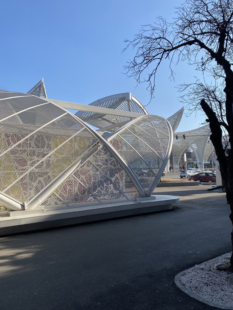 Apartament de vanzare eroii revoltuiei metrou ! - Poză 1