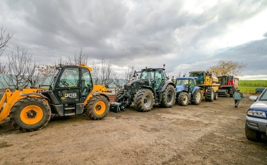 Vanzare ferma agricola Negru Voda - Constanta cu 240 hectare teren si utilaje - Poză 5