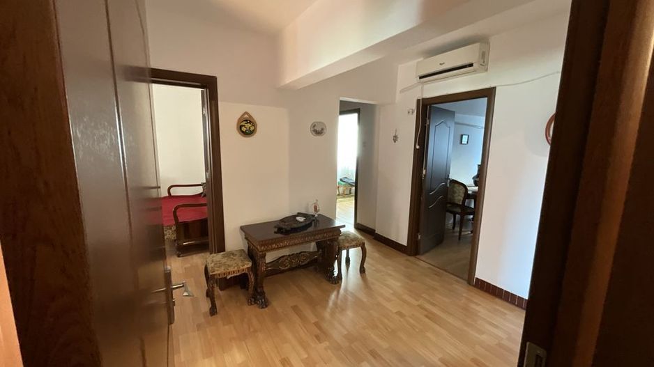 Apartament 4 camere decomandat, 2 băi, etaj 3, Șos. Alexandriei - Poză 5