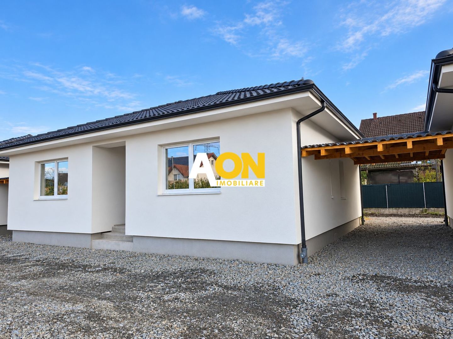 Casa 3 camere cu predare la cheie, 250 mp teren + gradina 300 mp, - Poză 1