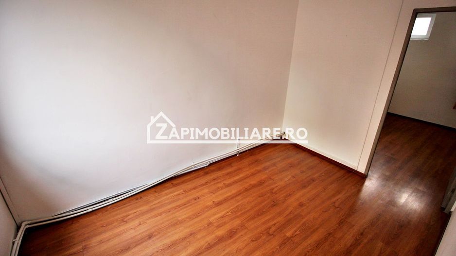Casă / Spatiu birouri 10 camere , 222 mp utili,zona Central - Poză 9
