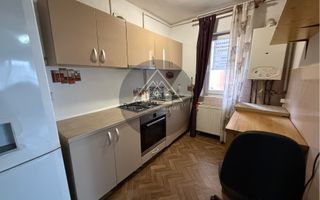 Apartament 2 camere, semi-central Medias - Poză 2