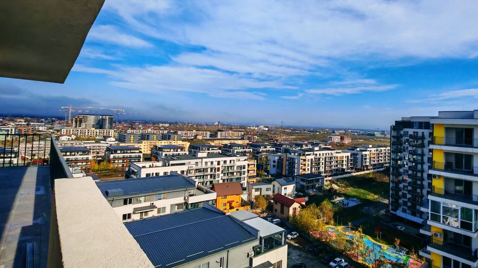Apartament 2 camere decomandat,TERASA  130 mp, Vedere SUPERBA,PARCARE - Poză 2