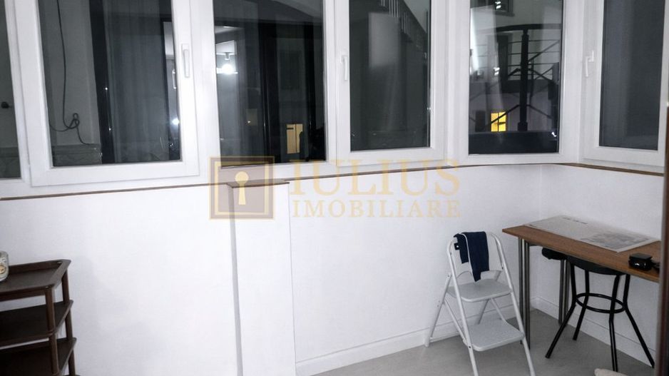 Piata Victoriei, 2 camere, centrala proprie. - Poză 2