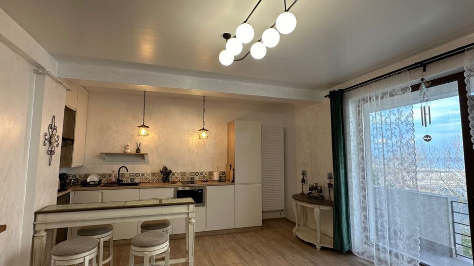 Apartament 2 camere – Hotel Flora, vedere panoramică la mare! - Poză 3